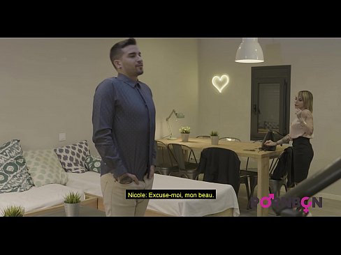 ❤️ PORNBCN 4K Mwanamke mmoja aliyekomaa na matiti makubwa anataka kunyofolewa mkundu kijana gigolo mwenye dick kubwa blowjob amortist kazi ngumu ya mikono kazi ya mbwa style pussy lick orgasm French subtitles Ngono ️❤